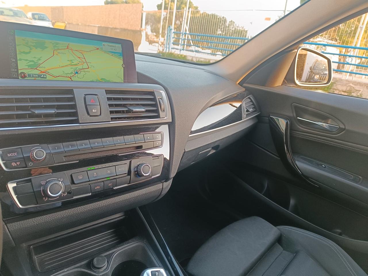 Bmw 118 118d 3p. Msport