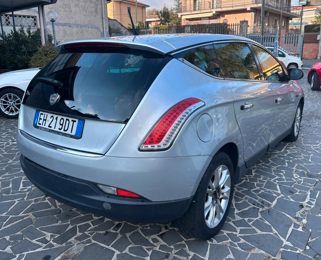 Lancia Delta 1.6 MJT DPF Gold