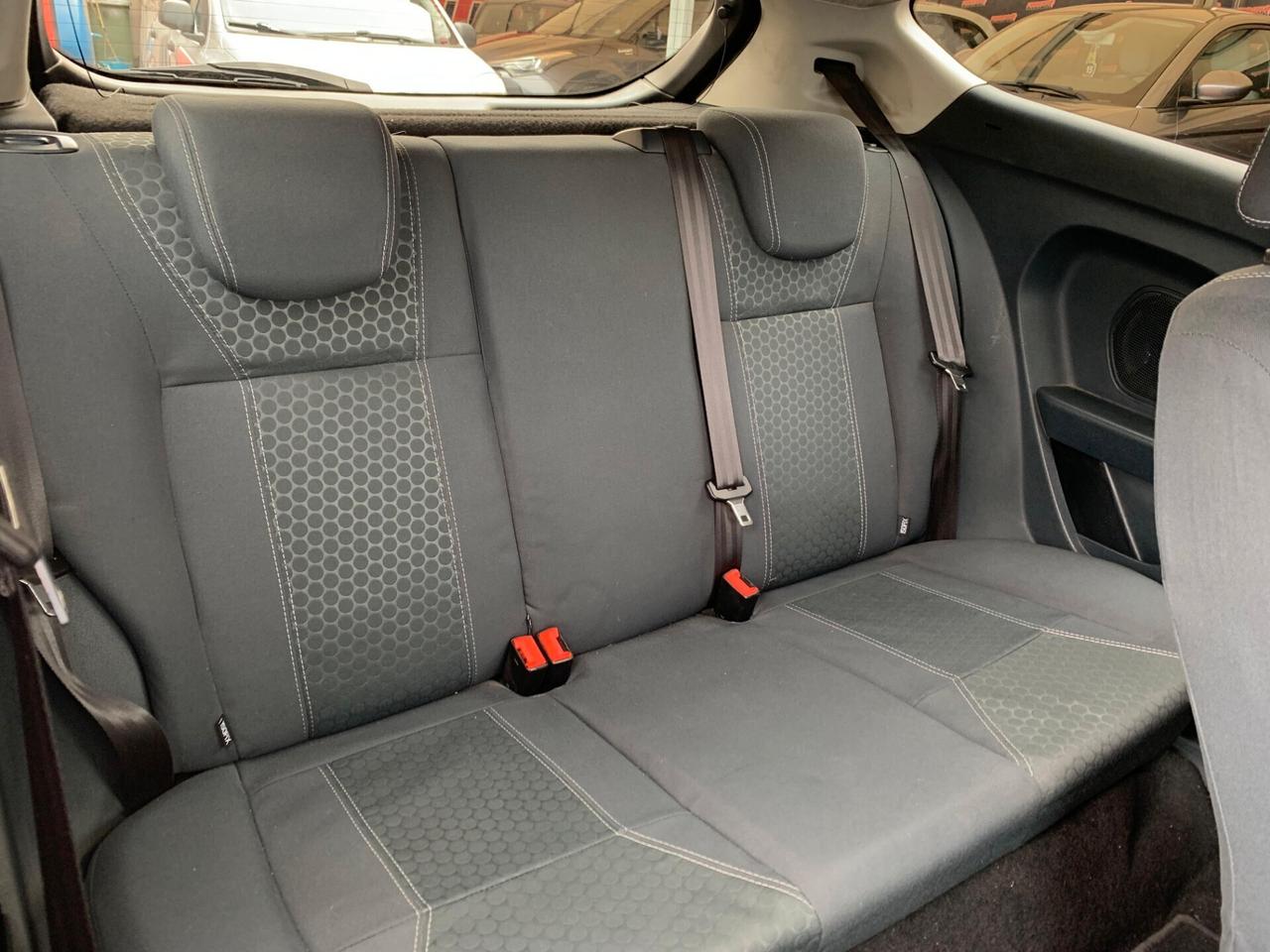 Ford Fiesta 1.6 TDCi 95CV 3 porte Titanium