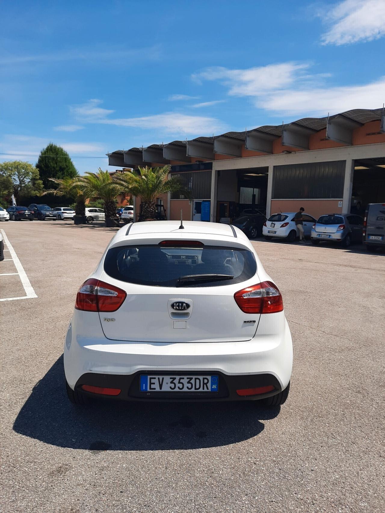 Kia Rio 1.1 CRDi 5p. Active OK NEOPATENTATI
