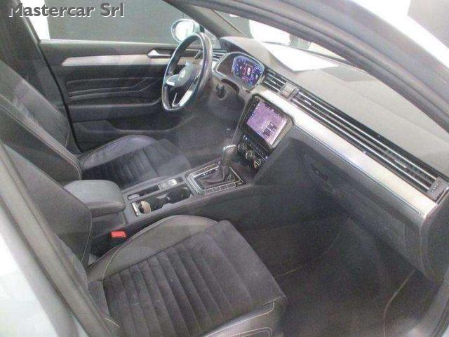 VOLKSWAGEN Passat Berlina 2.0 tdi SCR Executive 190cv dsg - GC157KR