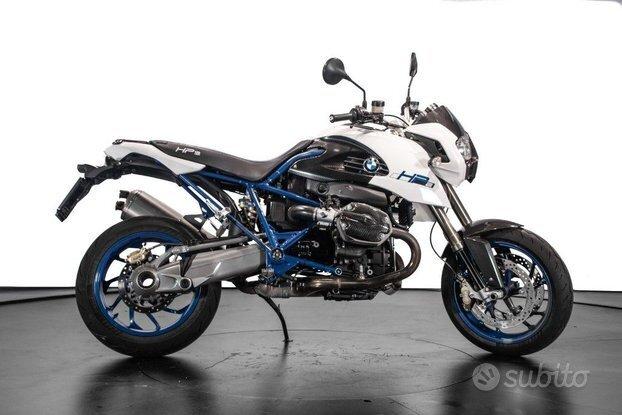 BMW HP2 Megamoto Valuto permuta
