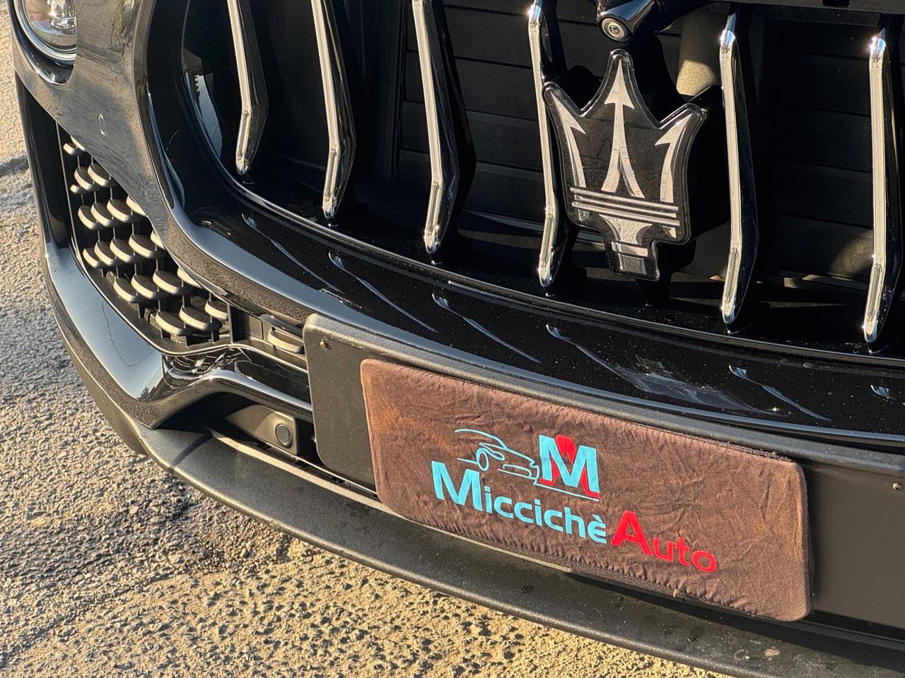 MASERATI LEVANTE 3.0 D V6 275 GRANLUSSO TETTO FULL