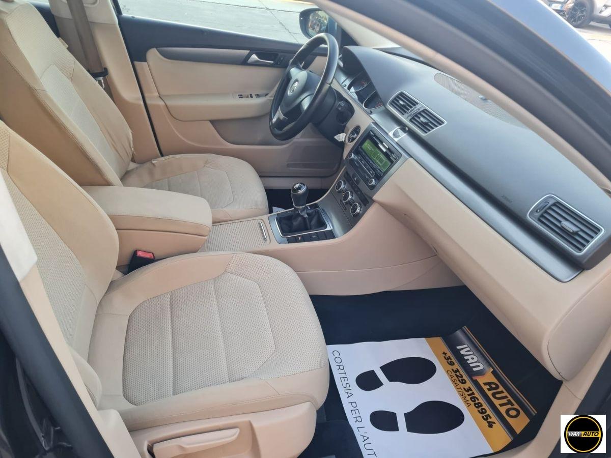 VOLKSWAGEN Passat Variant 2.0 TDI Highline BlueM.Tech.