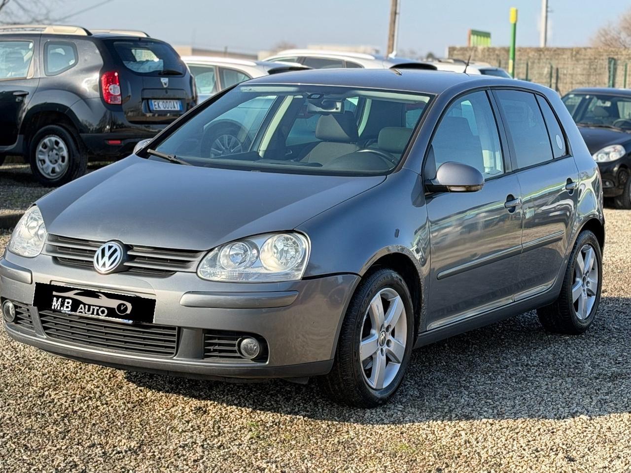 Volkswagen Golf 1.4 75 CAVALLI NEOPATENTATI