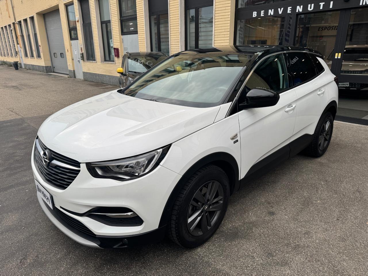 Opel Grandland X 1.2 Turbo 130 CV NEOPATENTATO