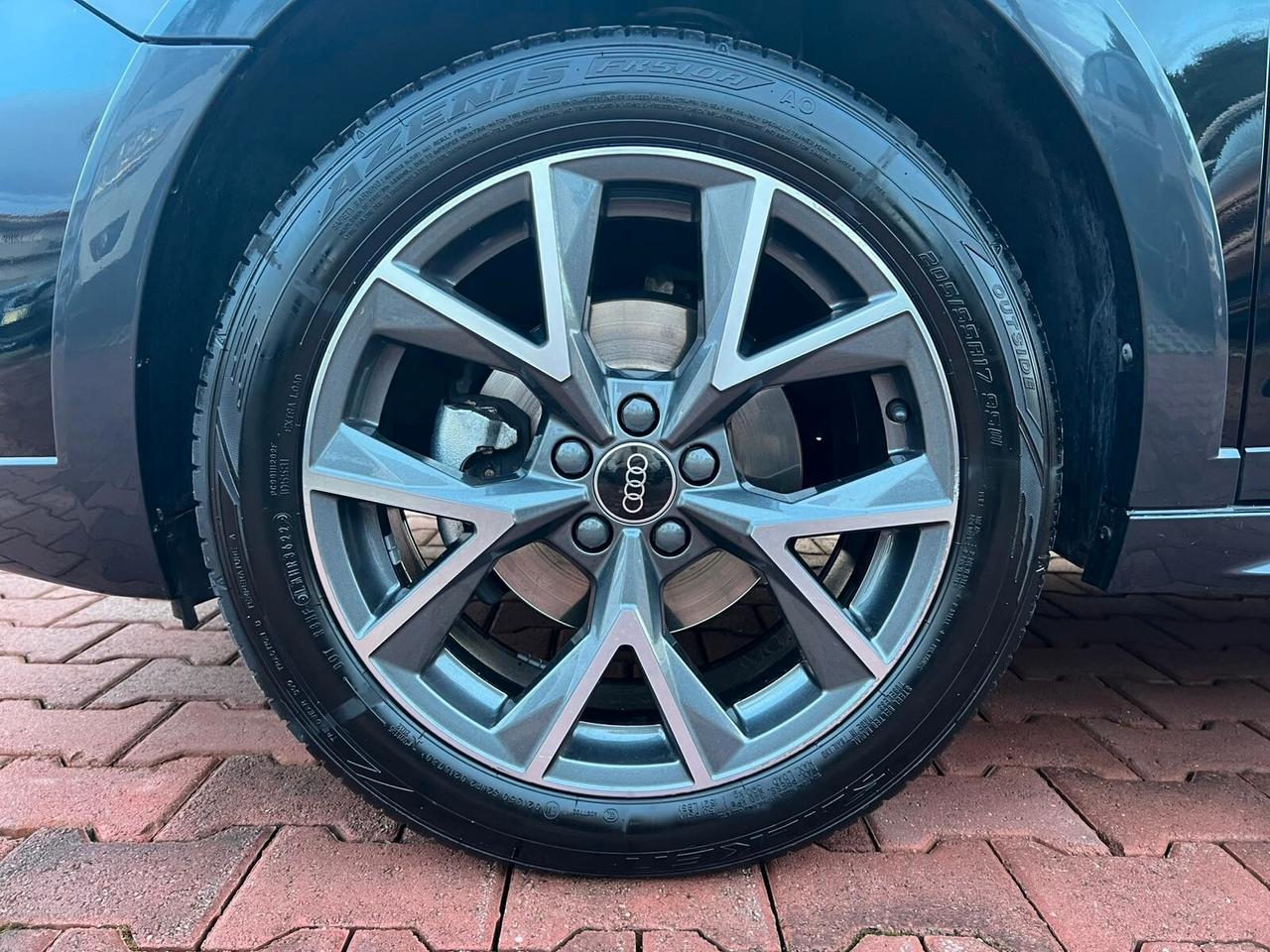 Audi A1 allstreet 30 TFSI S tronic Identity Contrast