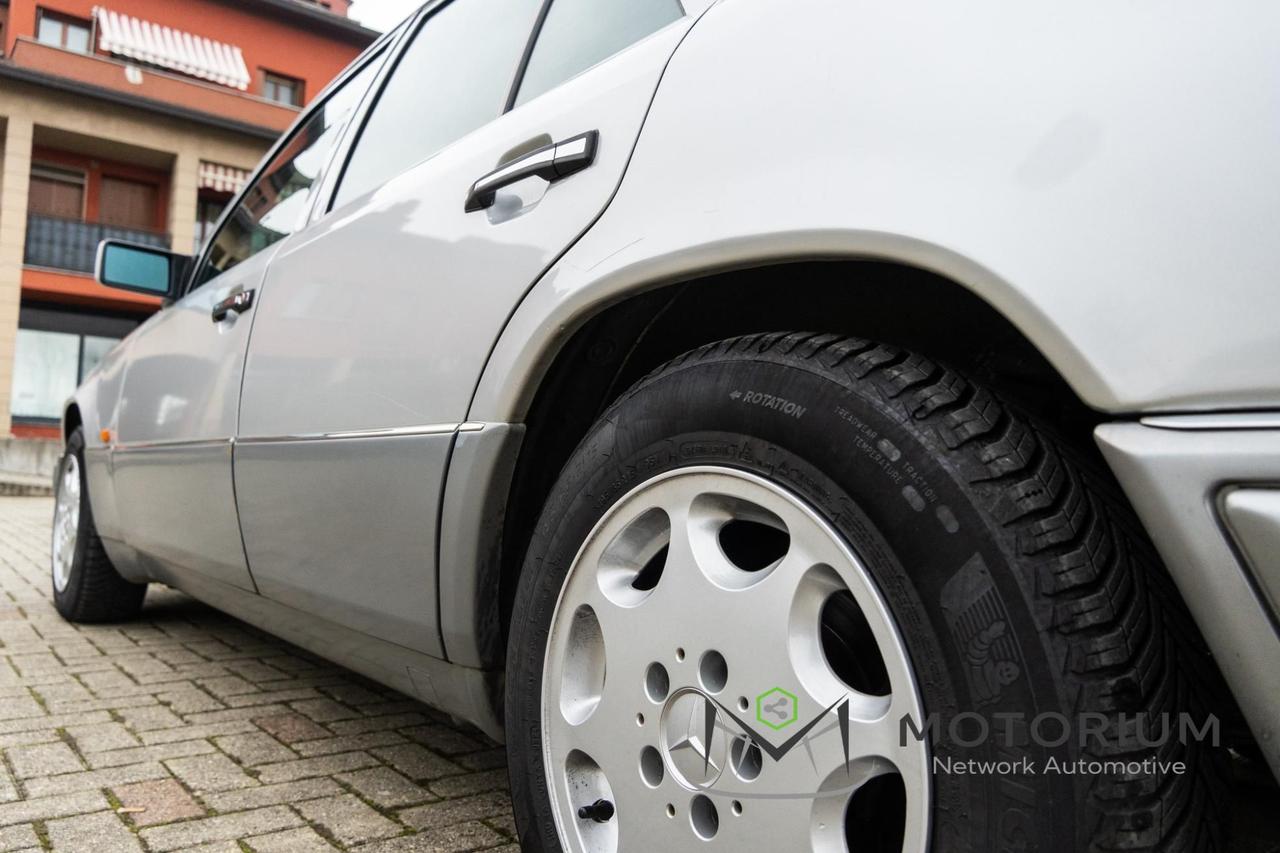 Mercedes E 200 W124 2.0 16v 136CV - ISCRITTA ASI