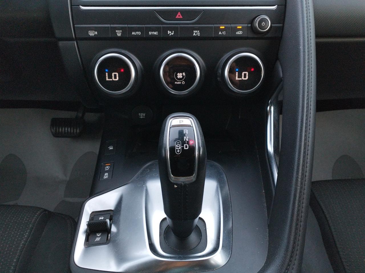 Jaguar E-Pace 2.0D 150 CV AWD aut. - PER OPERATORI DEL SETTORE