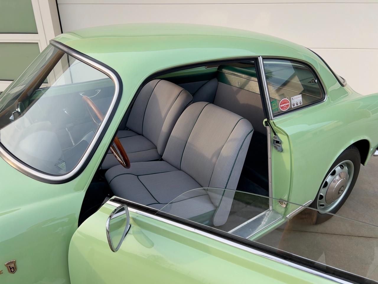 Alfa Romeo Giulietta Sprint