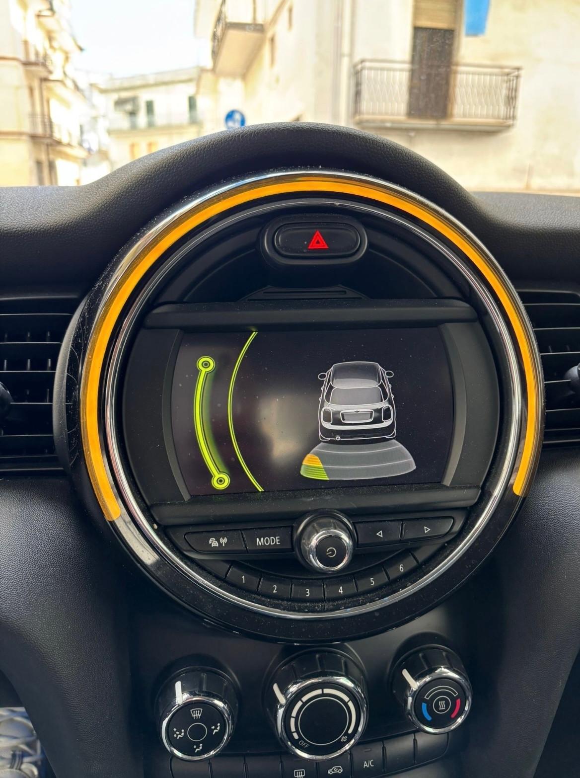 Mini 1.5 One D 5 porte