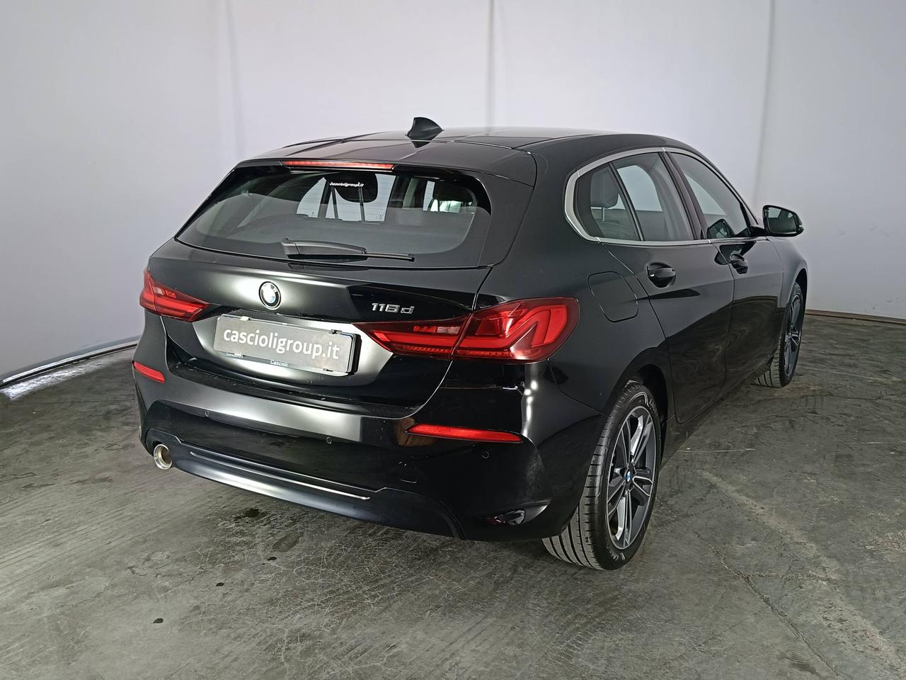 BMW Serie 1 F40 - 116d Sport auto