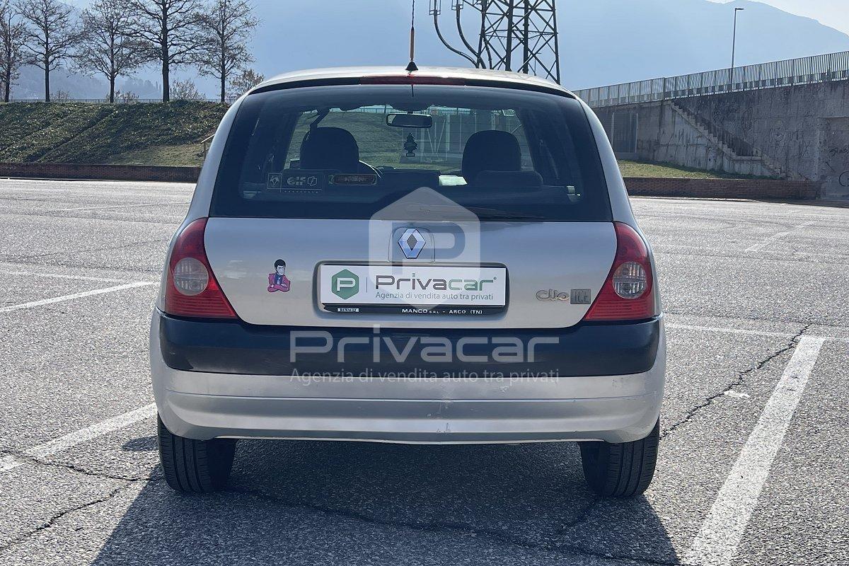 RENAULT Clio 1.2 cat 5 porte Confort Authentique