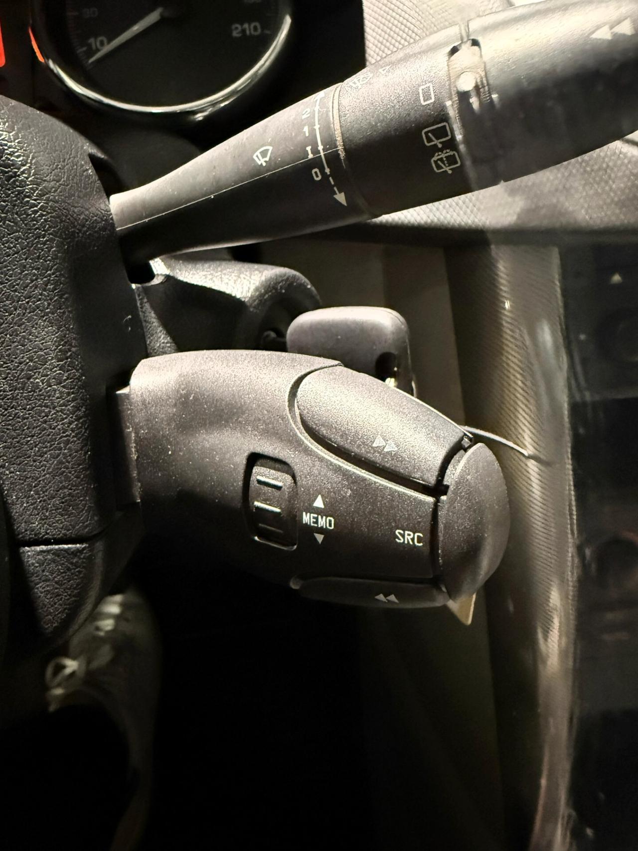 Peugeot 207 1.4 HDI 5 PORTE XT UNICO PROPRIETARIO