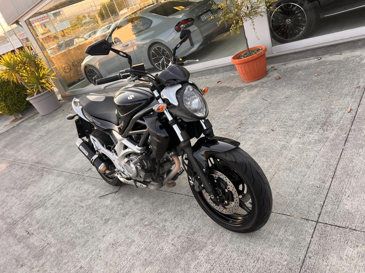 Suzuki Gladius 650 SPORT super prezzo
