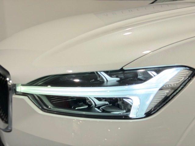 VOLVO XC60 B4 (d) automatico Mhev 197CV Momentum