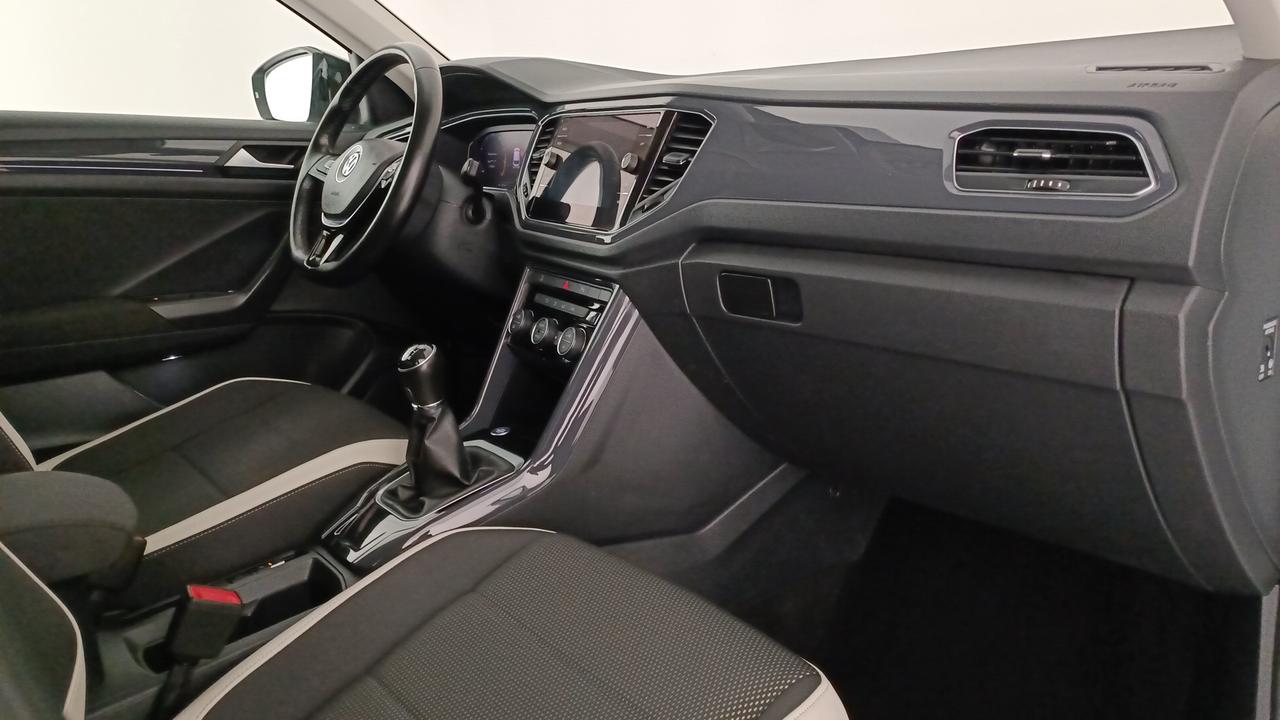 VOLKSWAGEN T-Roc 1.0 tsi Advanced