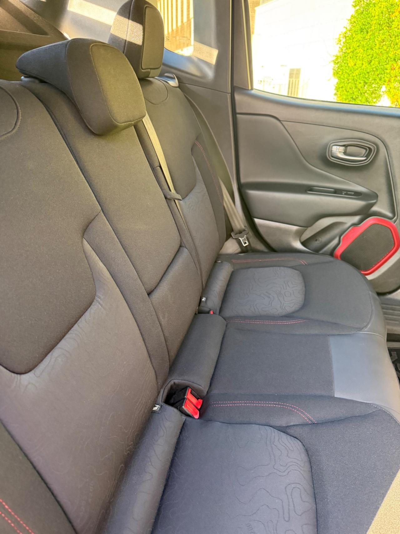 Jeep Renegade 2.0 Mjt 170CV 4WD Active Drive Low Trailhawk