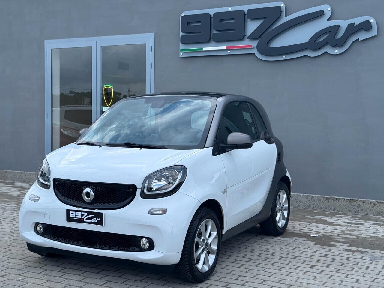 Smart ForTwo 70 1.0 twinamic Passion - OTTIME CONDIZIONI - 2019 - RADAR - AUTOMATICA - TETTO