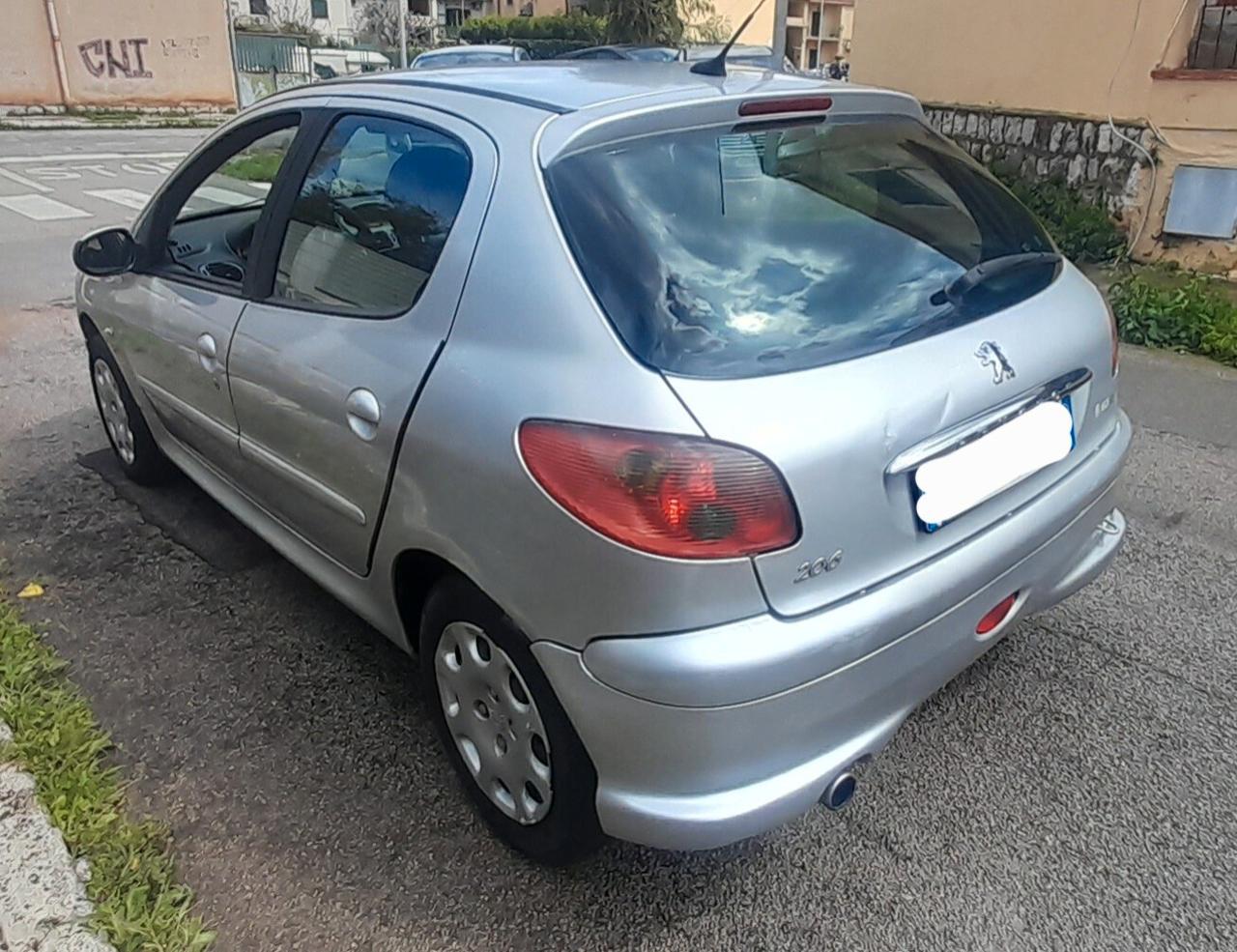 Peugeot 206 1.4 HDi 5p. Enfant Terrible