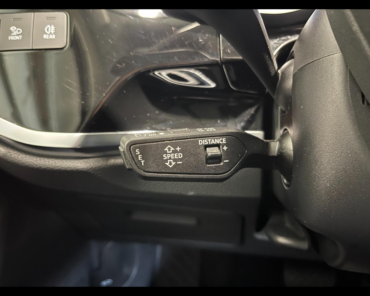AUDI Q3 SPORTBACK 35 TDI S-TRONIC BUSINESS PLUS