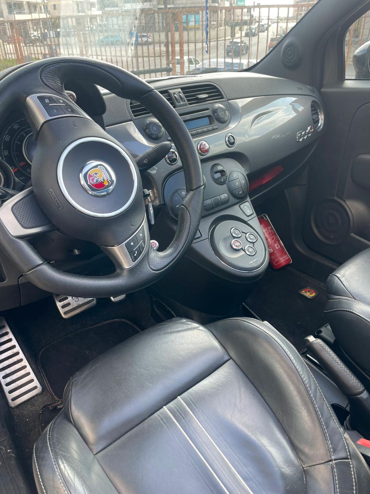 Abarth 500 C 1.4 Turbo T-Jet MTA 140CV