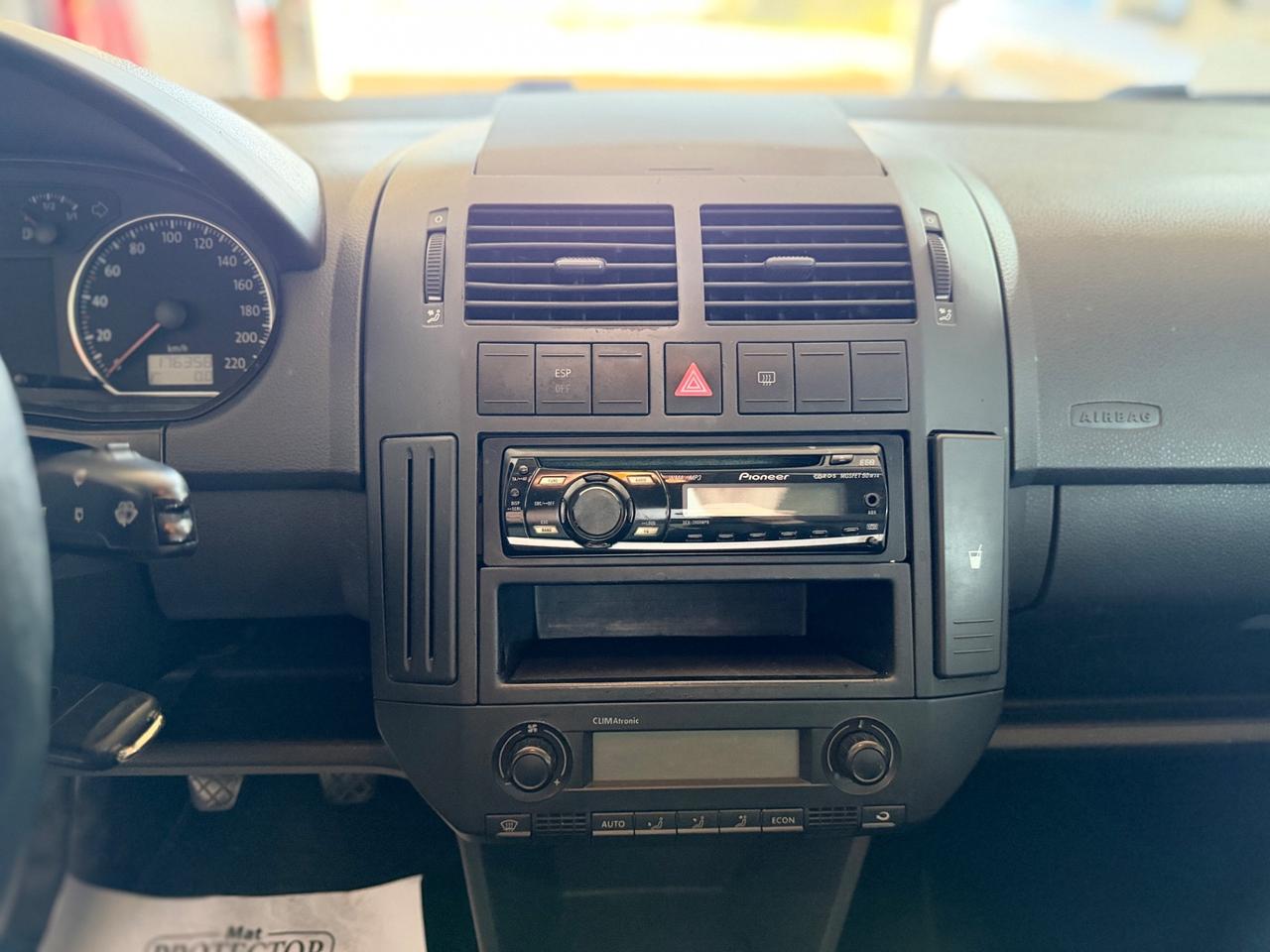 Volkswagen Polo 1.4/80CV TDI 5p. Sportline NEOPATENTATI