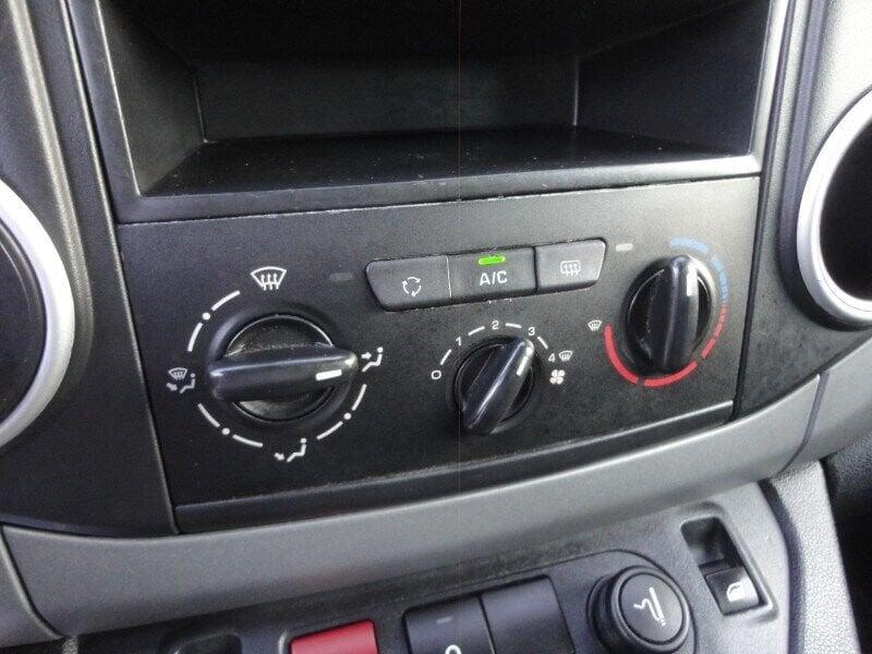 Peugeot Partner Partner Tepee BlueHDi 100 4x4 Active Traction Control