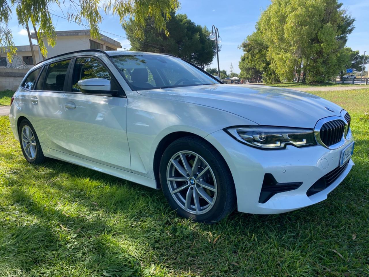 Bmw 320 318d Touring Business Advantage aut.