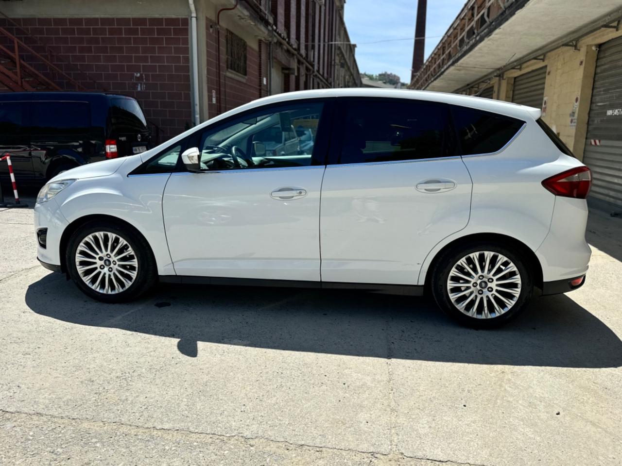 Ford C-Max 1.6 TDCi 115CV Titanium Business 2015