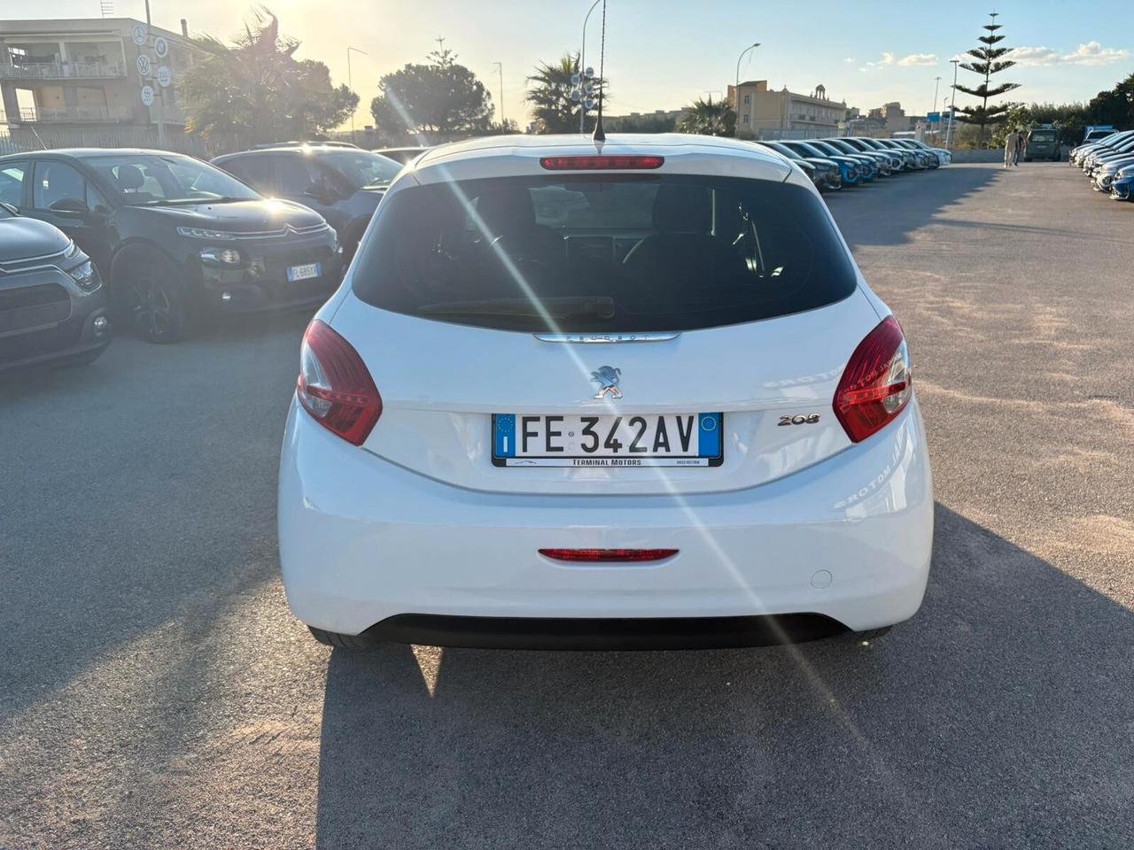 Peugeot 208 1.4 HDi 68 CV 5 porte Active