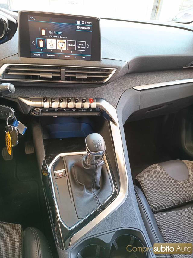 PEUGEOT 3008 PureTech Turbo 130 S&S Allure