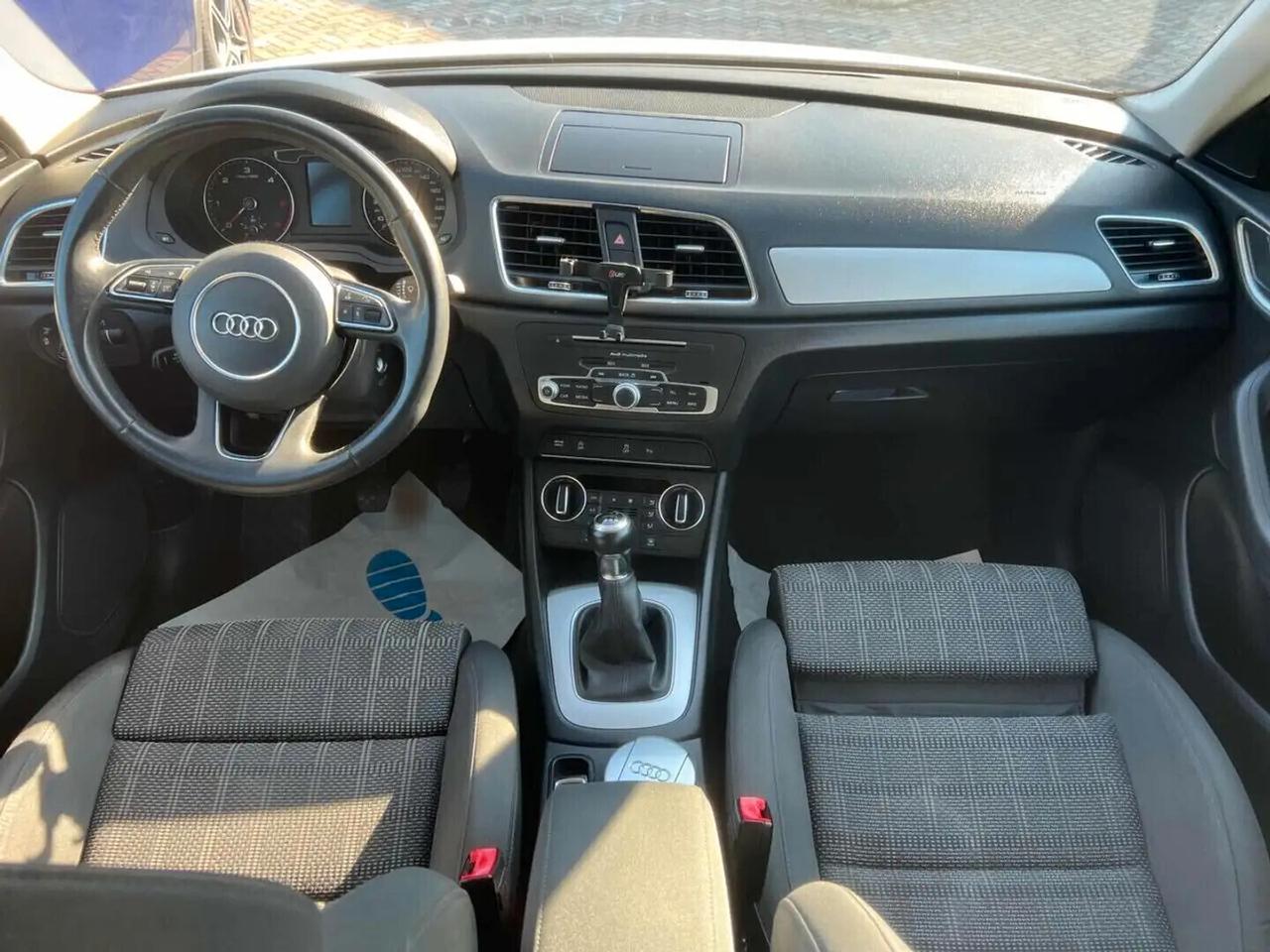 Audi Q3 2.0 TDI 120 CV S tronic line Edition