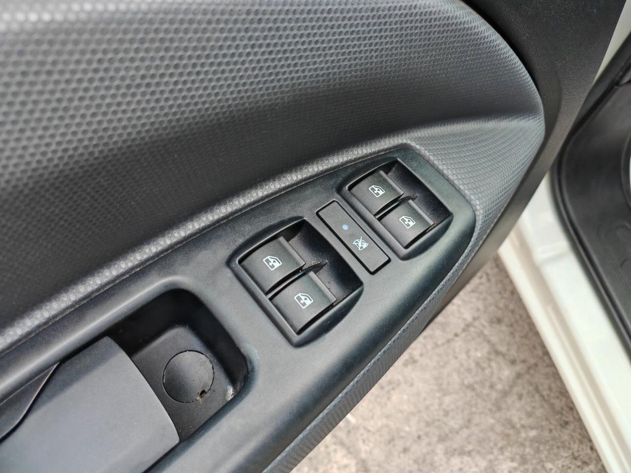 Fiat Doblo 1,6 diesel 02/2010 CV105 POSTI SETTE