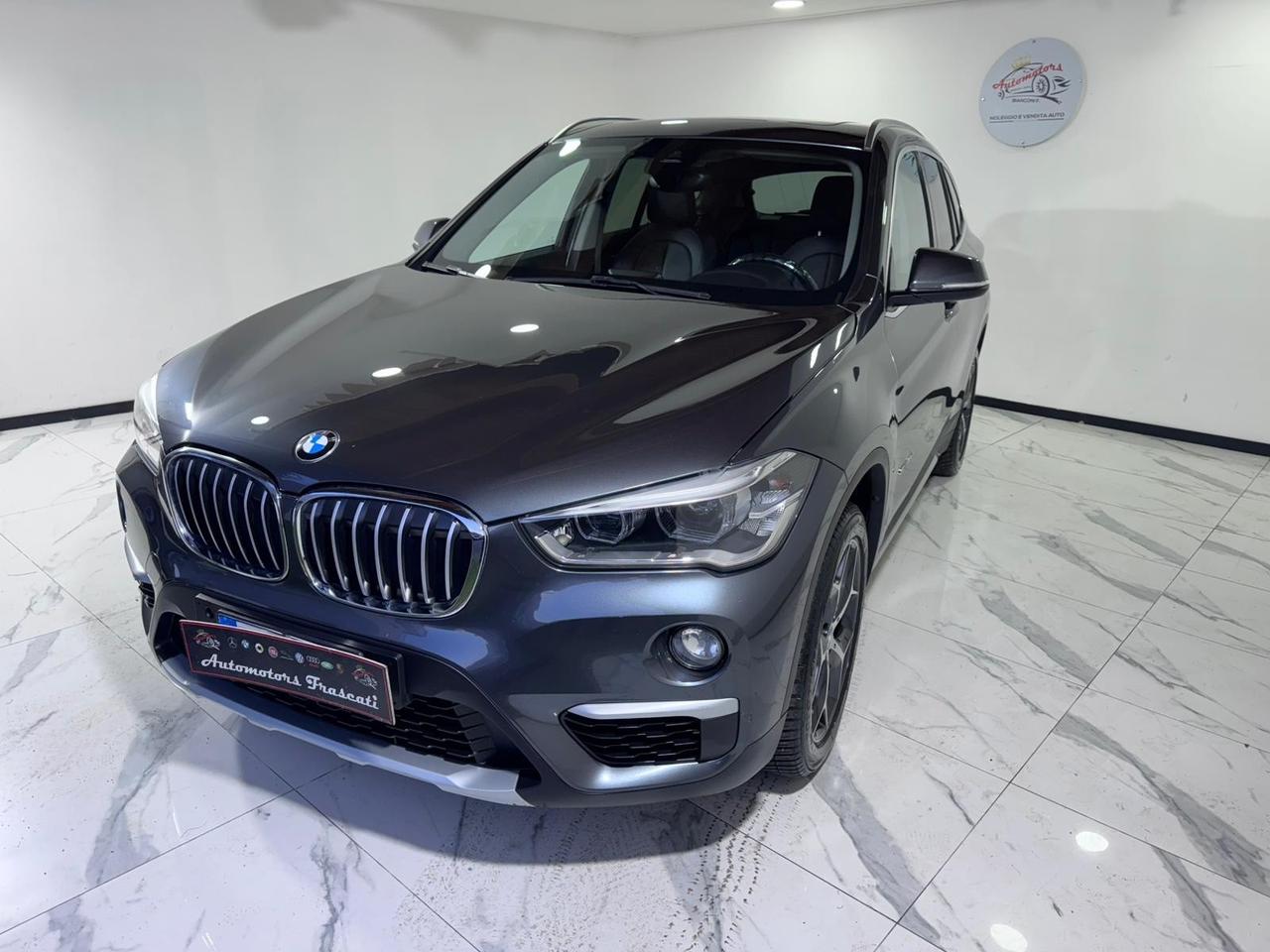 Bmw X1 sDrive18d xLine-tetto apribile-garantita
