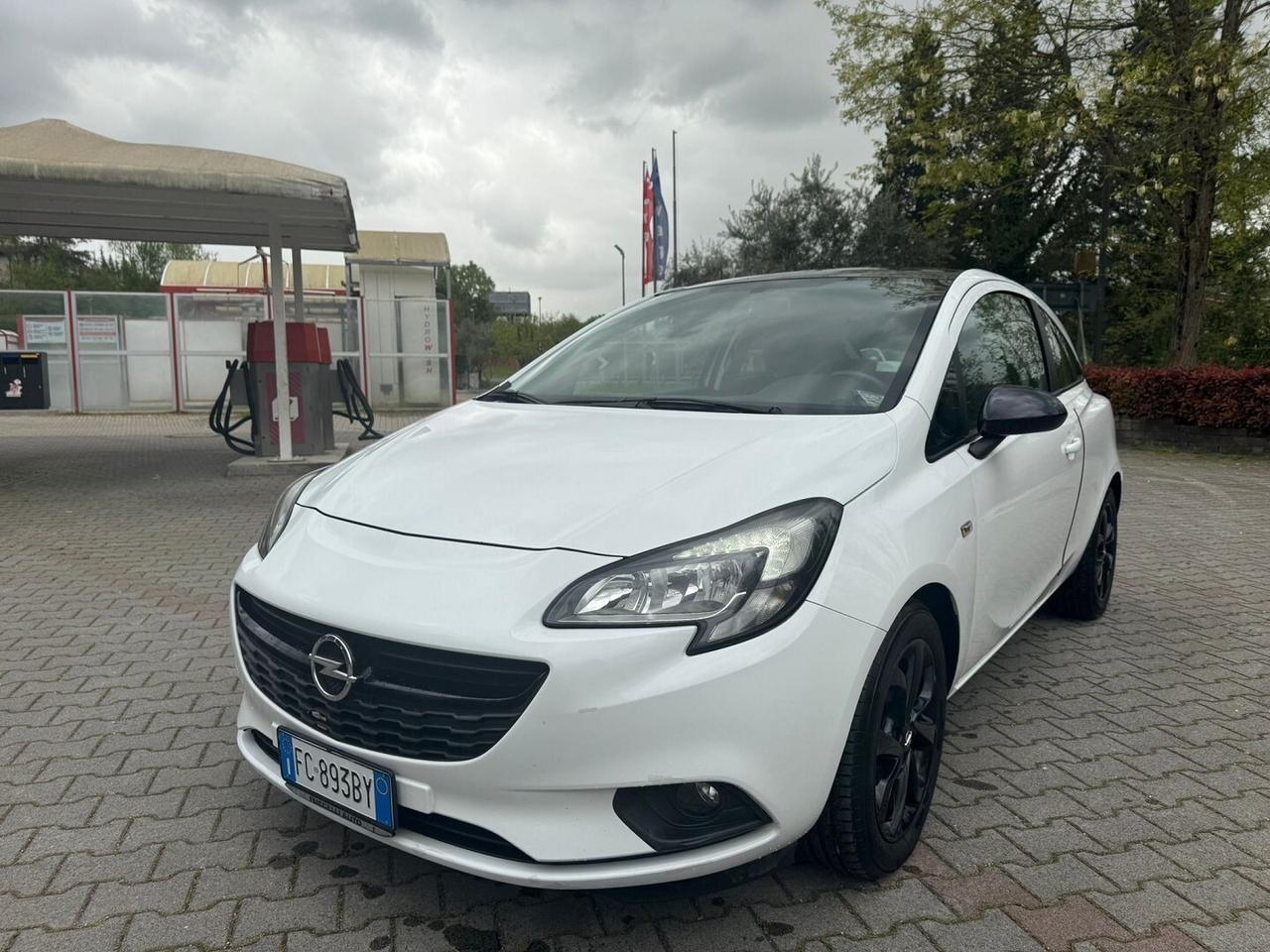 Opel Corsa 1.4 90CV GPL Tech B color neopatentati