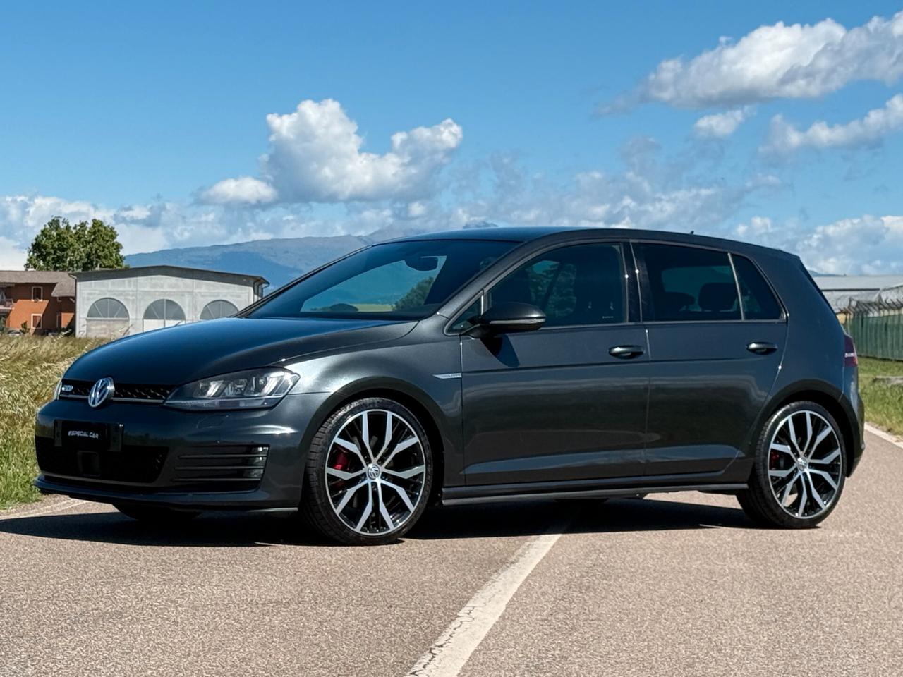 Volkswagen Golf GTD 2.0 TDI DSG 5p. 184cv ""MOLTO BELLA ED EFFICIENTE""