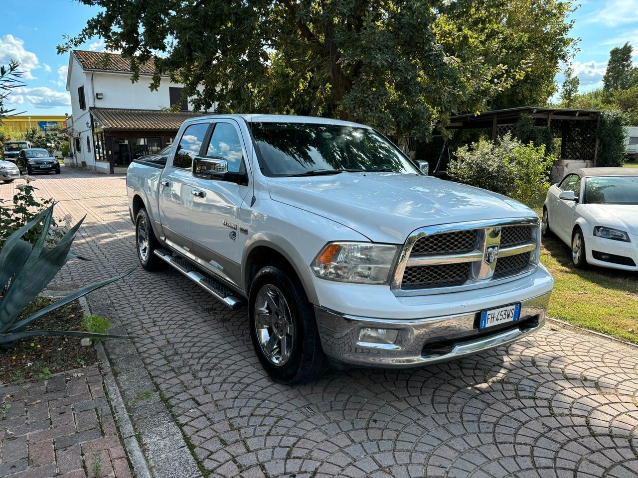 DODGE RAM 5.7 LARAMIE 4X4 GPL AUTOCARRO BELLISSIMO FULL FULL OPZIONAL PERMUTABILE