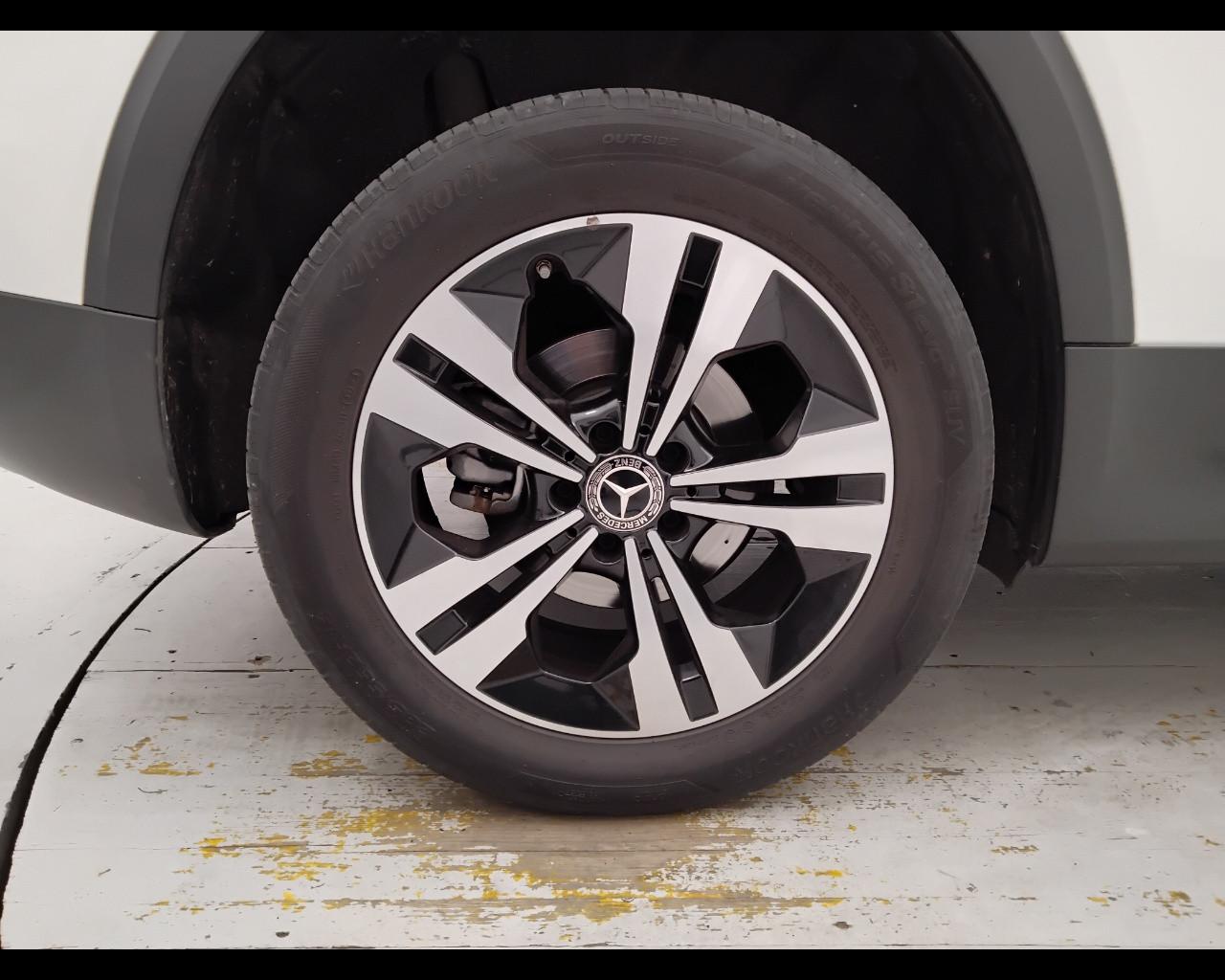 Mercedes-Benz GLB - X247 2019 - GLB 200 d Sport Plus auto