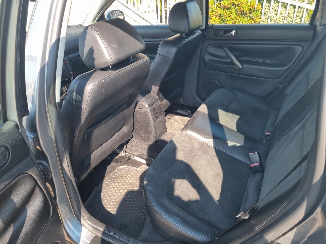 Volkswagen Passat 1.9 TDI/130CV cat Var. 4m. H.line