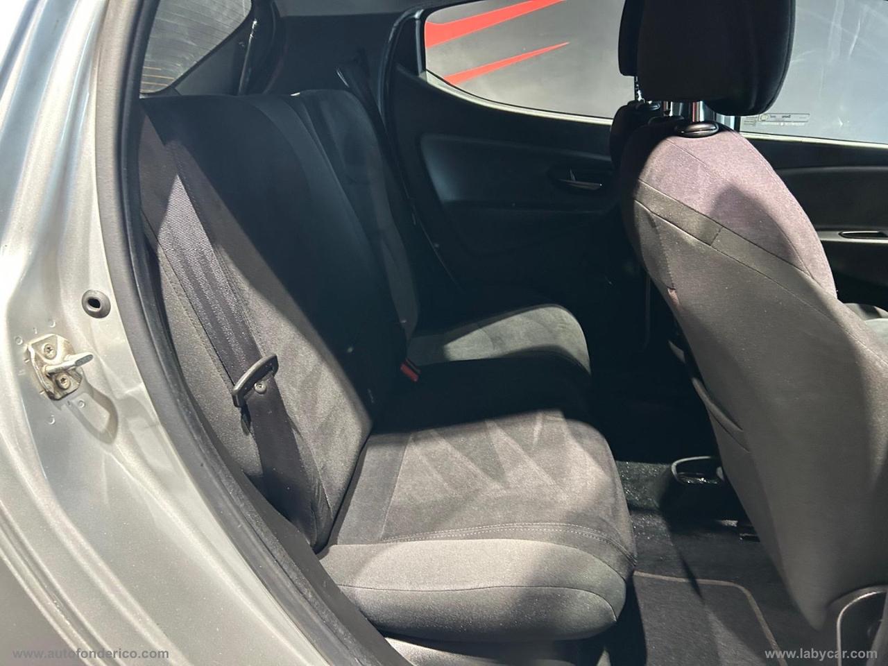LANCIA Ypsilon 0.9 T.Air 85CV METANO 5p. Gold