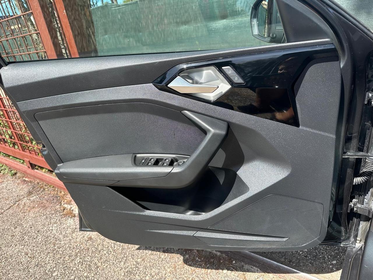 Audi A1 SPB 30 TFSI S tronic Admired navi led *promo *