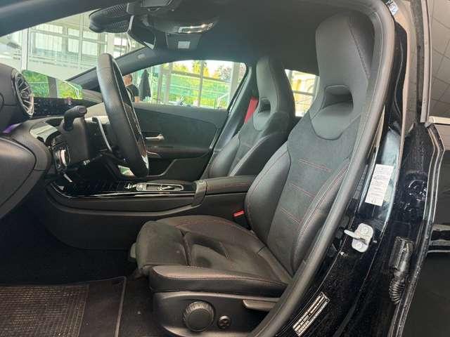 Mercedes-Benz A 35 AMG 4Matic Premium