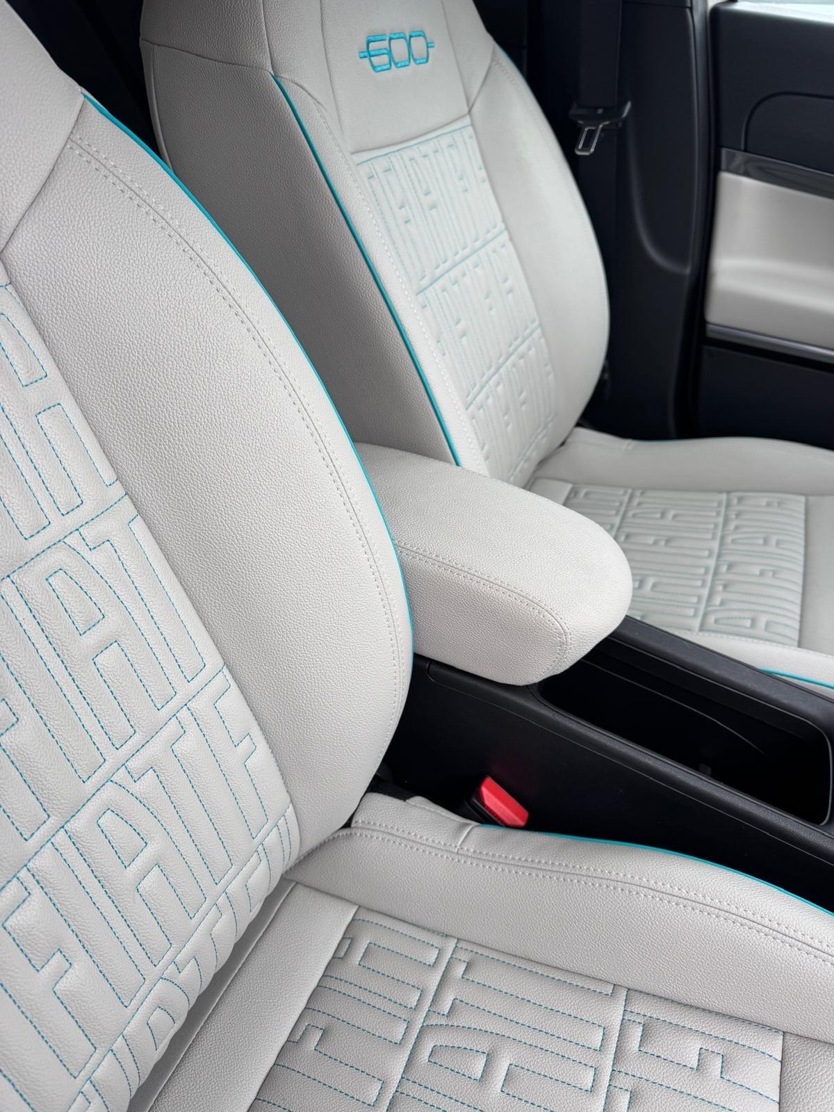 Fiat 600 HYBRID LA PRIMA