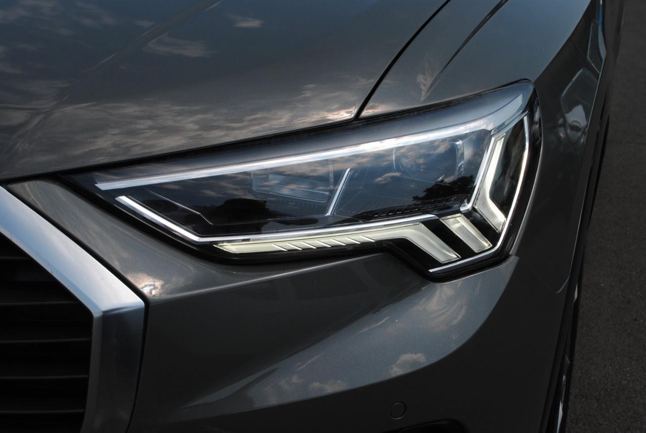 Audi Q3 40 TDI quattro S tronic line edition