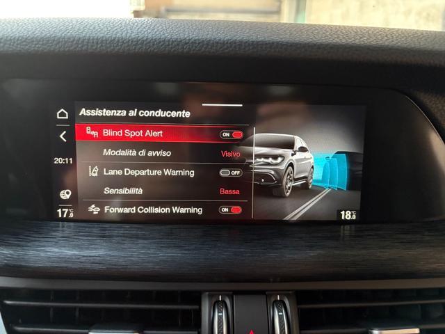 ALFA ROMEO Stelvio 2.2 Turbodiesel 190 CV AT8 Q4 Sprint TETTO