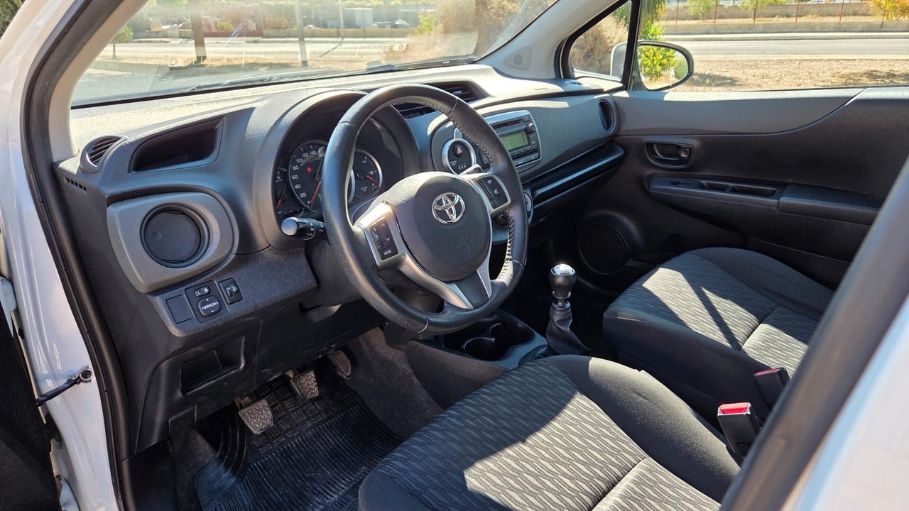 Toyota Yaris 1.4 D-4D 5 porte Lounge