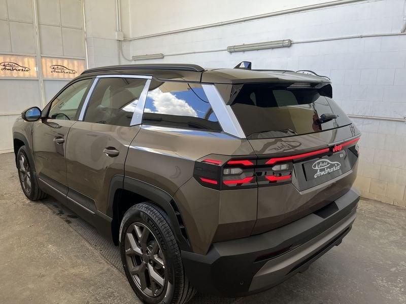 Jeep Compass Compass 1.2 turbo e-hybrid mhev First Edition fwd 145cv edct6 Tua da 379,00 al mese