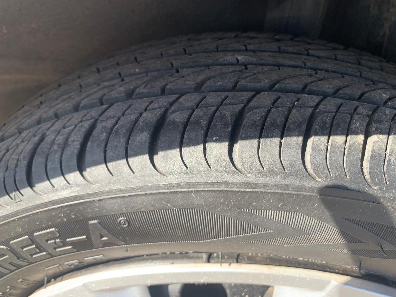 Toyota Aygo 1.0 68cv 5p - 2012