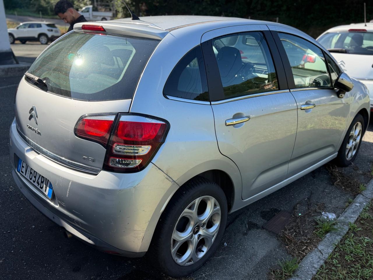 Citroen C3 1.2 PureTech 82cv leggera fumosità - 2014